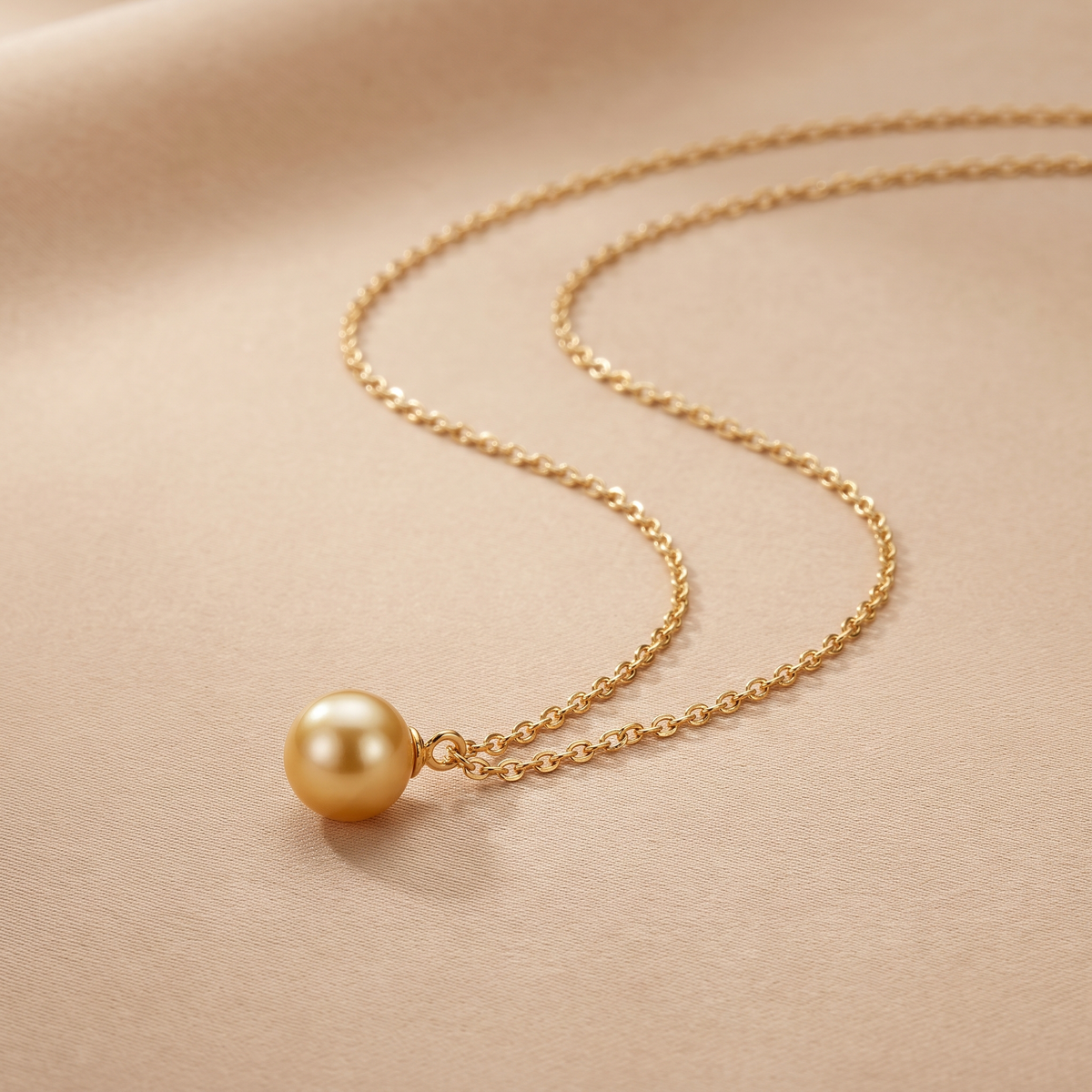 Gold Pearl Pendant Necklace